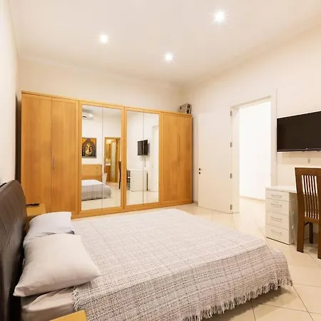 Beautiful, Seafront Spacious Apt In By 360 Estates Sliema