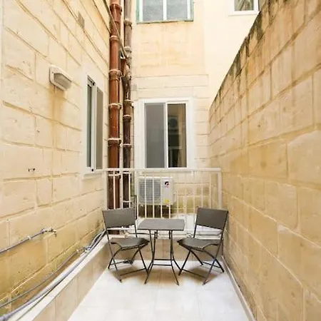 Beautiful, Seafront Spacious Apt In By 360 Estates Apartament Sliema