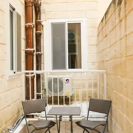 דירה Beautiful, Seafront Spacious Apt In By 360 Estates *